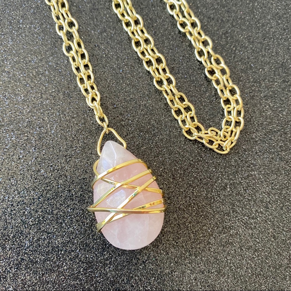 Sapanyu Rose Quartz Gold Plate Necklace